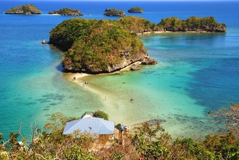 100 islands philippines