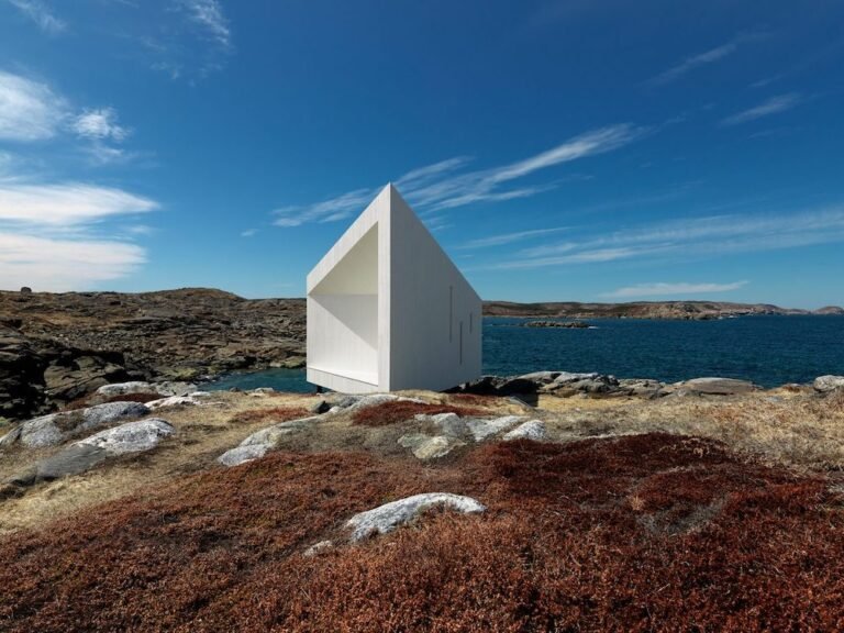 Volcanic Islands - 10 of the World's Most Fascinating