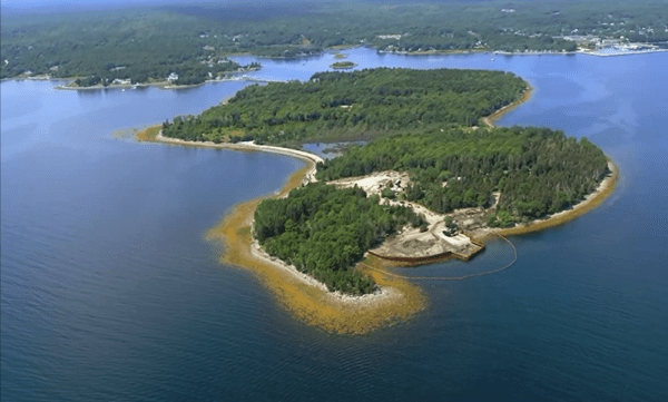 Top 10 Most Famous Treasure Islands - Isle Keys