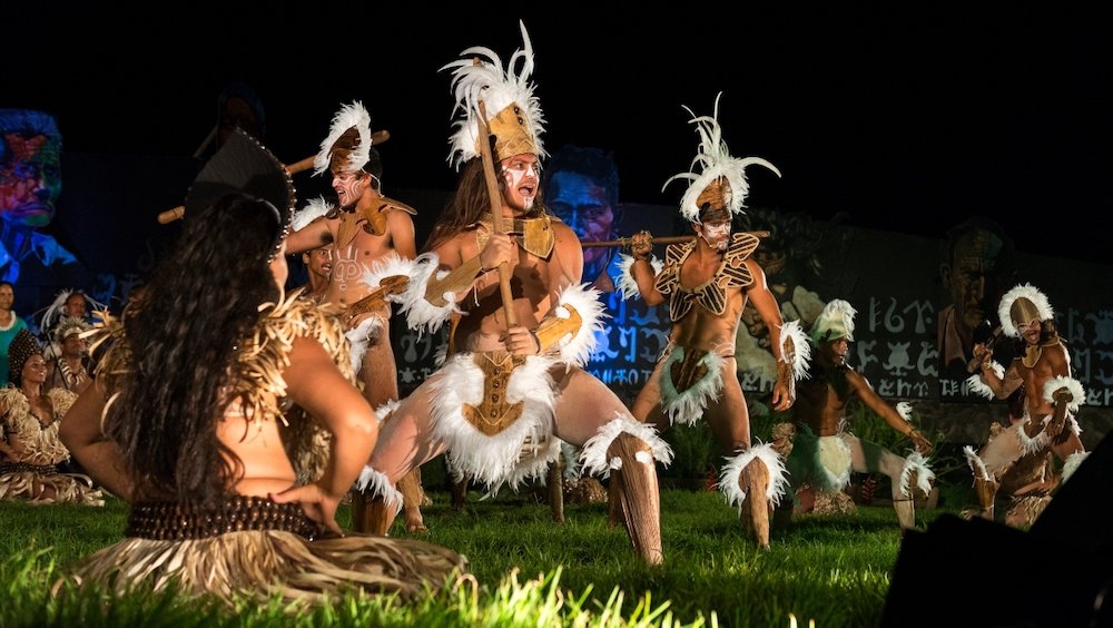 A Comprehensive Guide To Visiting Easter Island Isle Keys