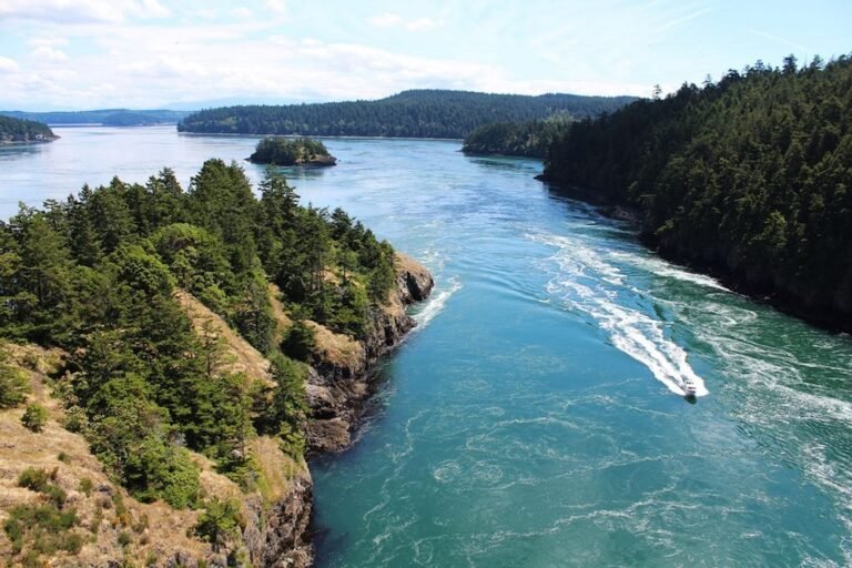 10 Islands Near Seattle WA Worth A Visit - Isle Keys