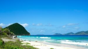 British Virgin Islands vs US Virgin Islands: Which One Should You Visit
