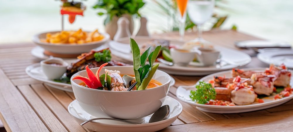 cayman island dining